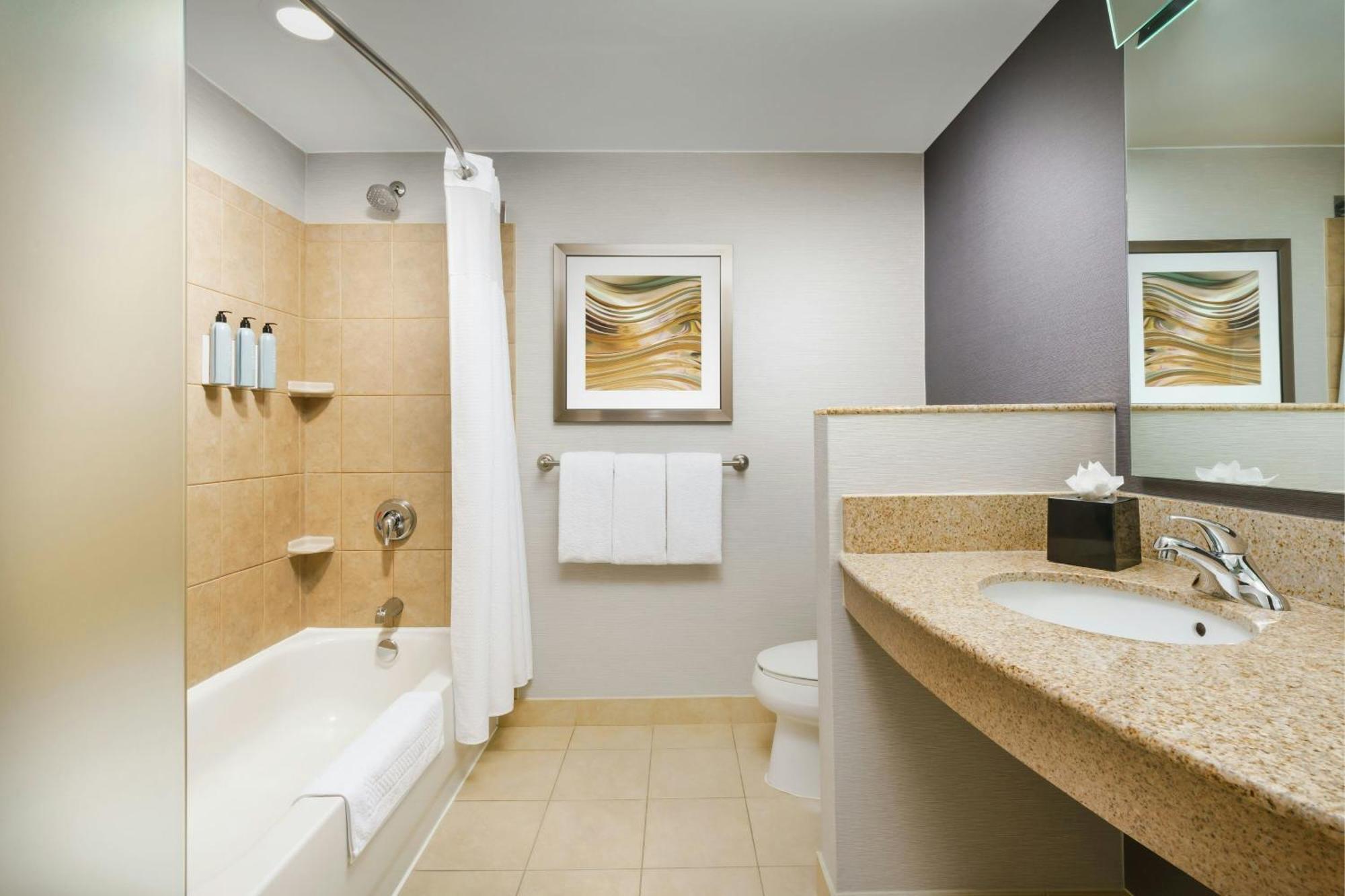Courtyard Hartford Farmington Hotel Екстериор снимка