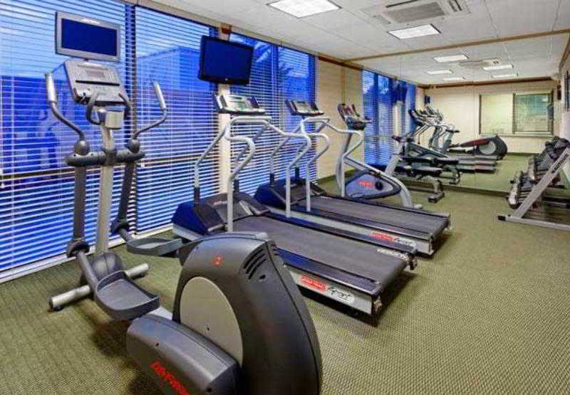 Courtyard Hartford Farmington Hotel Екстериор снимка